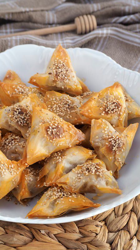 Best Traditional Ramadan Food to Try in Morocco | Dishes 2 Best Traditional Ramadan Food to Try in Morocco