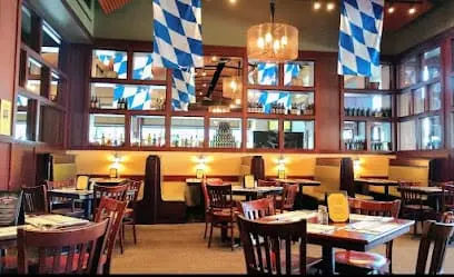 The 6 Best Burger Restaurants in Cherry Hill, NJ 5 Iron Hill Brewery & Restaurant – Cherry Hill