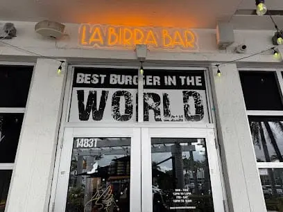 Best 6 Burgers Restaurants on Biscayne Boulevard, Miami, FL 3 La Birra Bar (Burgers) in North Miami Beach