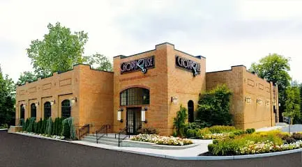 The 6 Best Burger Restaurants in Cherry Hill, NJ 6 The ChopHouse – Upscale Burgers in Cherry Hill